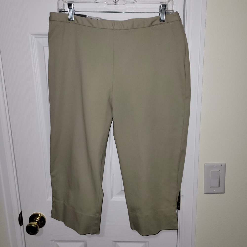 Dockers Capri Pants Size 14P Khaki Stretch‎ Side Zip Trouser NWT